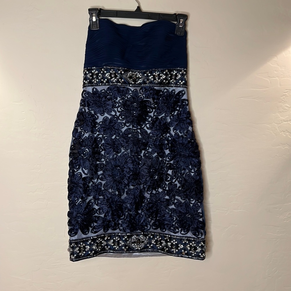 SUE WONG Blue Embellished and Embroidered Ribbon Floral Strapless Dress - Picture 2 of 11